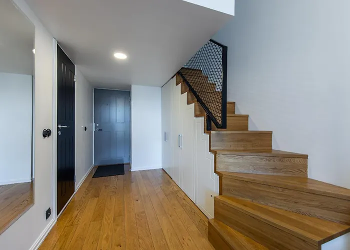 Two-story Loft 15 *